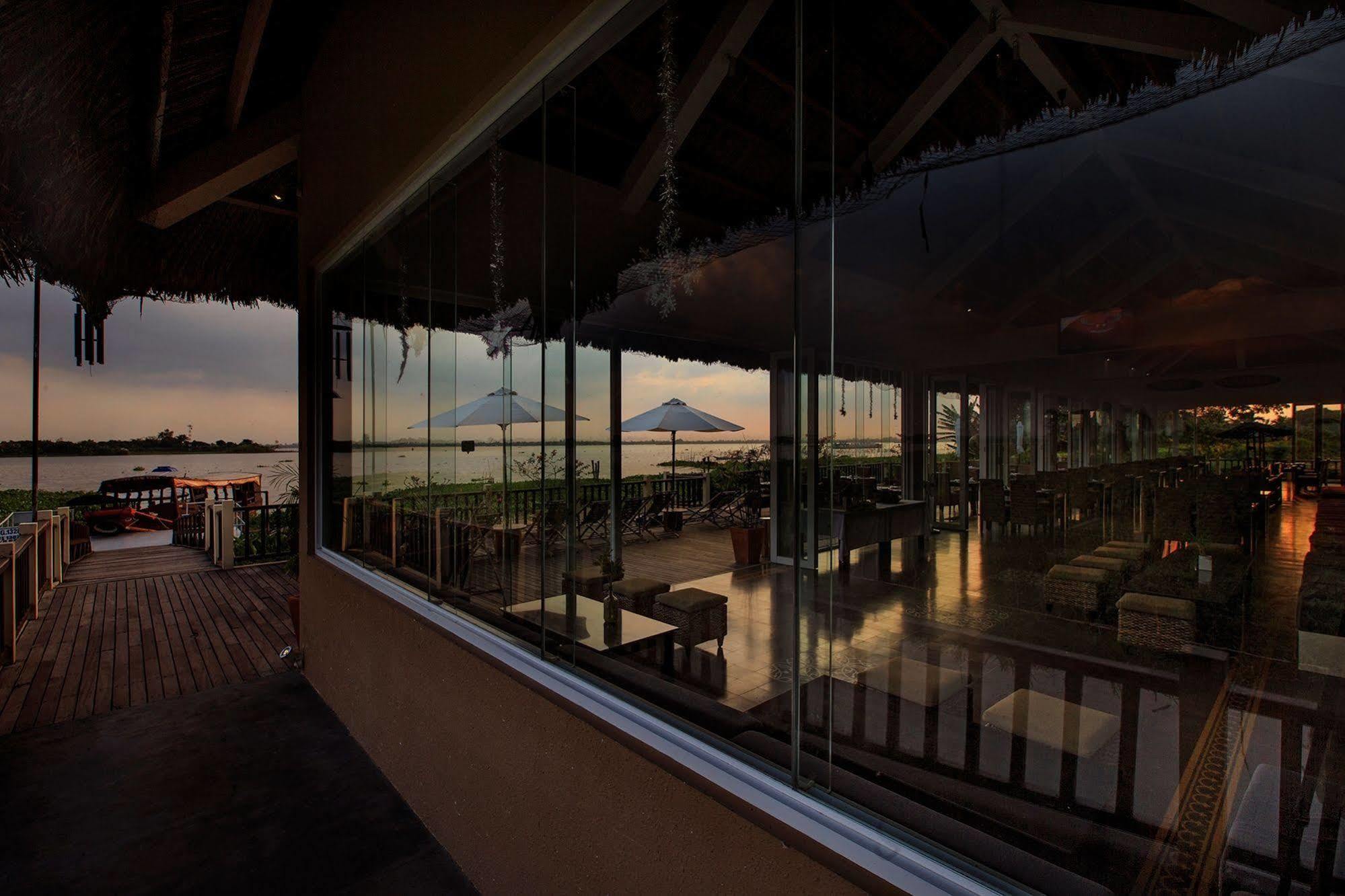 Mekong Riverside Boutique Resort & Spa Cai Be Esterno foto