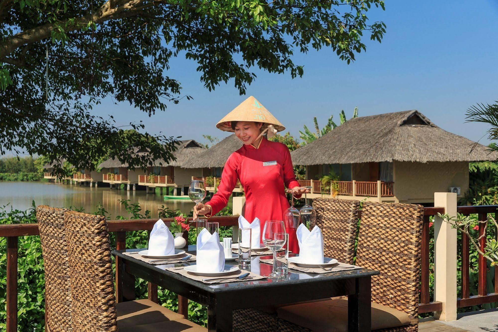 Mekong Riverside Boutique Resort & Spa Cai Be Esterno foto